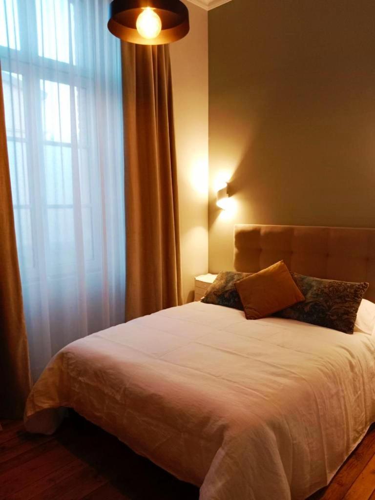 La Maison Du Soleil L'Isle-Jourdain  Ngoại thất bức ảnh